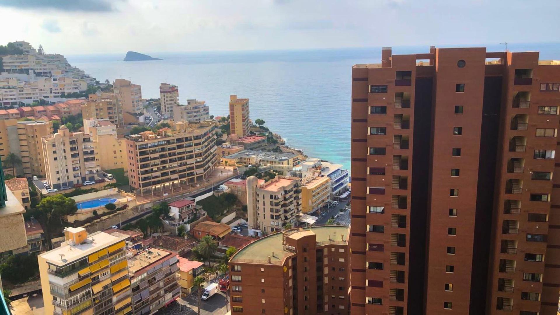 Atico En La Cala De Benidorm Vista Al Mar Villajoyosa