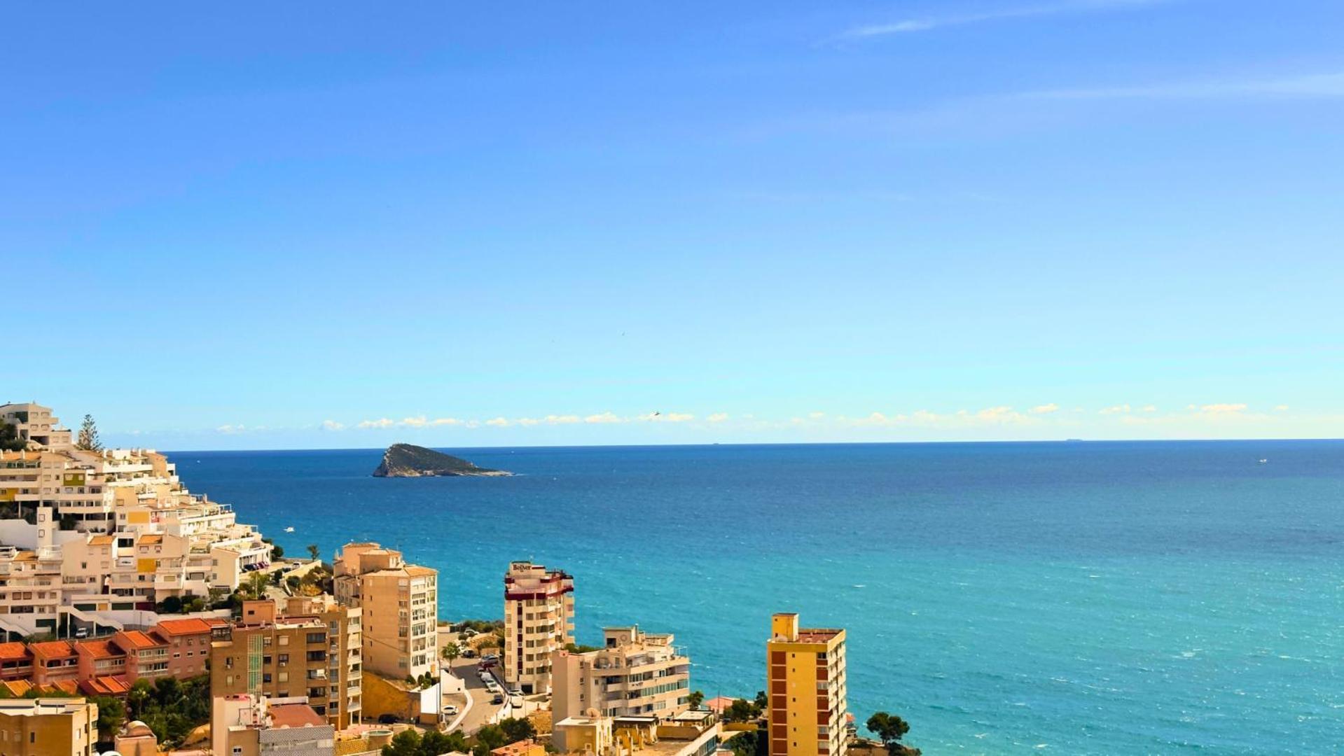 Atico En La Cala De Benidorm Vista Al Mar *